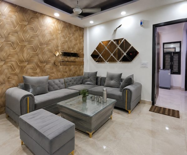 100 Gaj, 3 BHK Flat in Sewak Park